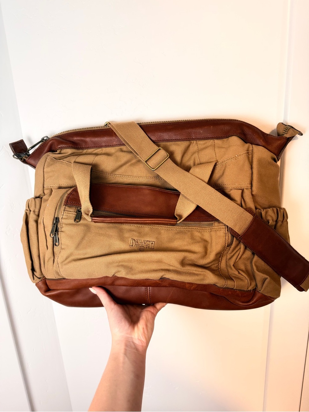 Vintage DULUTH Trading Co. Men's Canvas Brown Genuine Leather Duffle Bag